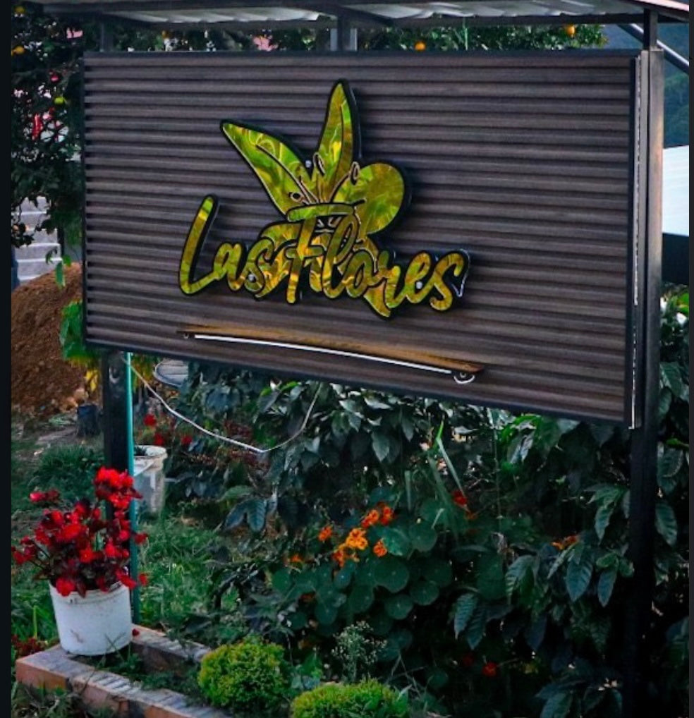 Colombia - Las Flores - Jhoan Vergara - Red Bourbon - Washed